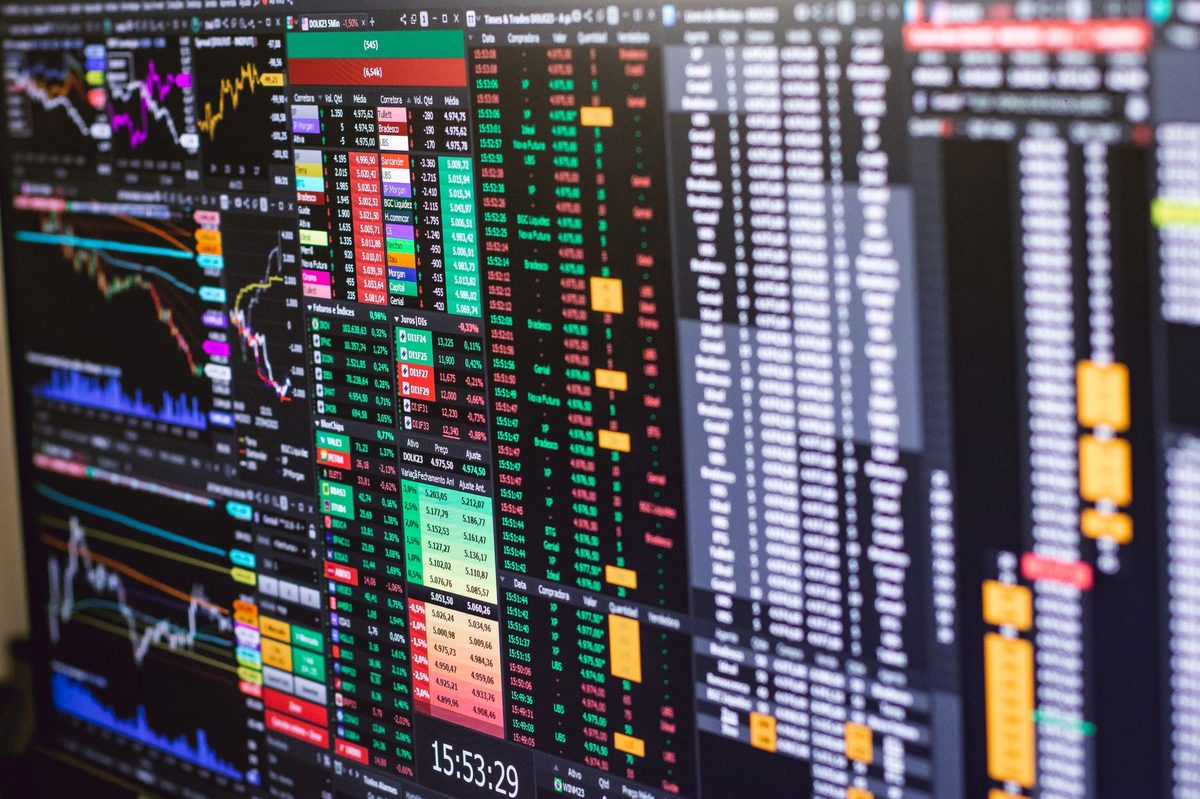 stock market trading screens showing index concentration data